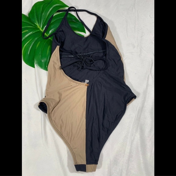 NEW‎ $134 PILYQ Farrah One-Piece Swimsuit in Cadillac Black [SZ Medium ] - Picture 5 of 8